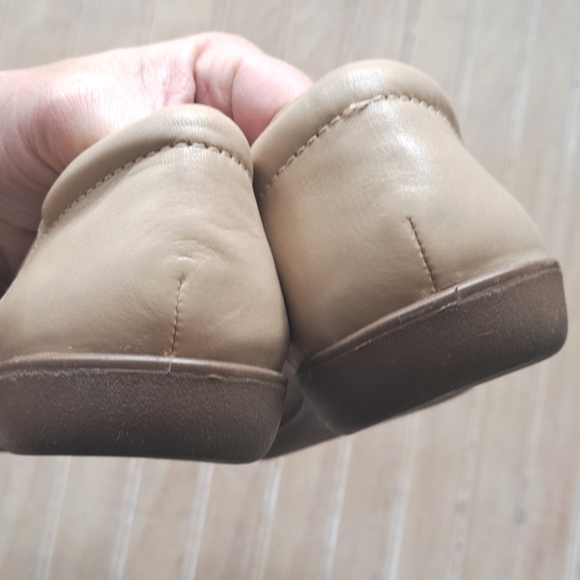 NATURALIZER FLEXY SLIP ON FLATS - Picture 7 of 11